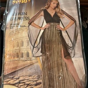 Spirit Black and Gold Empress Attire Womens Size M